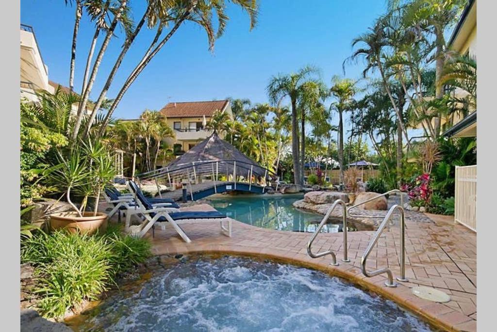 Haven On Noosa Hill - Sunset Views, Pools, Spa Kültér fotó